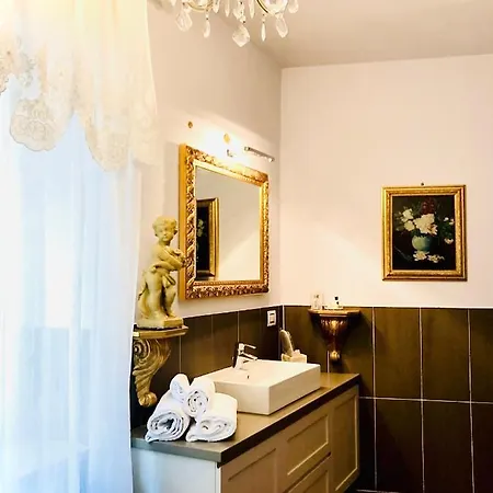 Q19 Apartment Verona